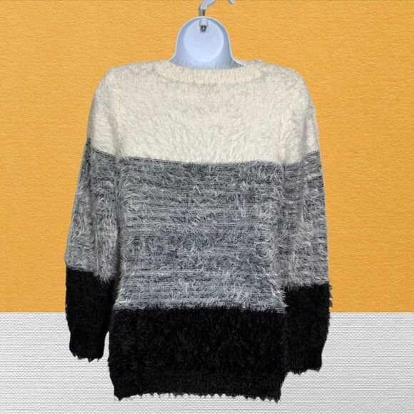 Elena Wang Soft Fuzzy Sweater Size XS - Picture 3 of 7